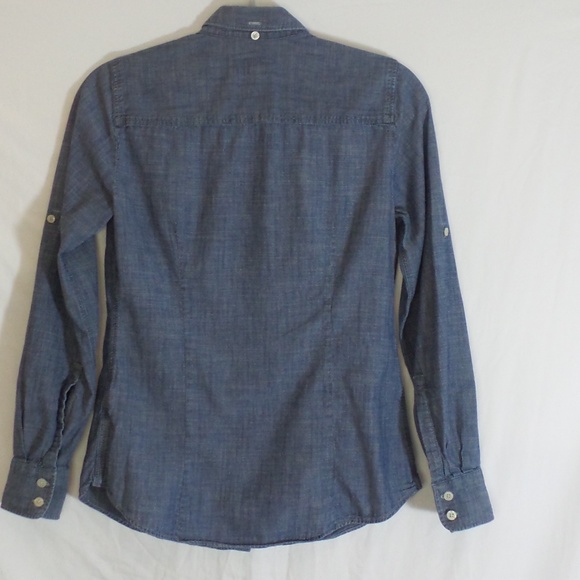 J. Crew "the perfect shirt" chambray button down shirt || XS - Picture 6 of 10